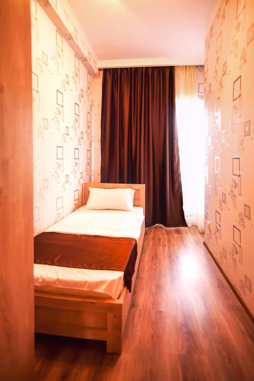 Hotel Blue Ridge Tbilisi Bagian luar foto